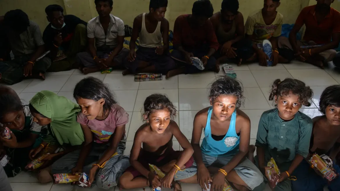 Dokter PMI Cek Kesehatan Pengungsi Rohingya di Aceh Utara
